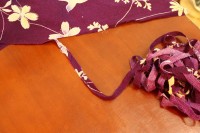 着物を裂いて横糸に