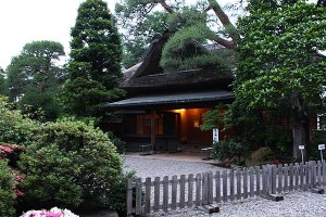 遠山記念館「ホタルの夕べ」