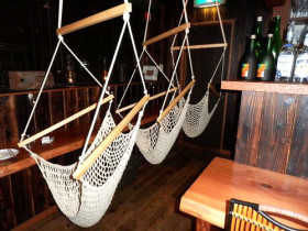ハンモック席