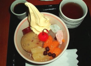 クリーム芋あんみつ